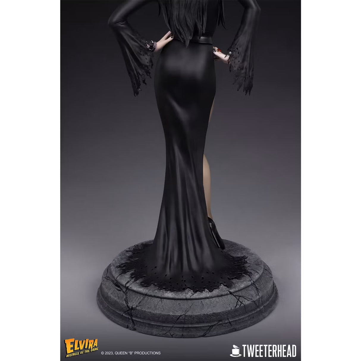 Elvira Mistress of the Dark Tweeterhead 1/4 Scale 19" Maquette Statue