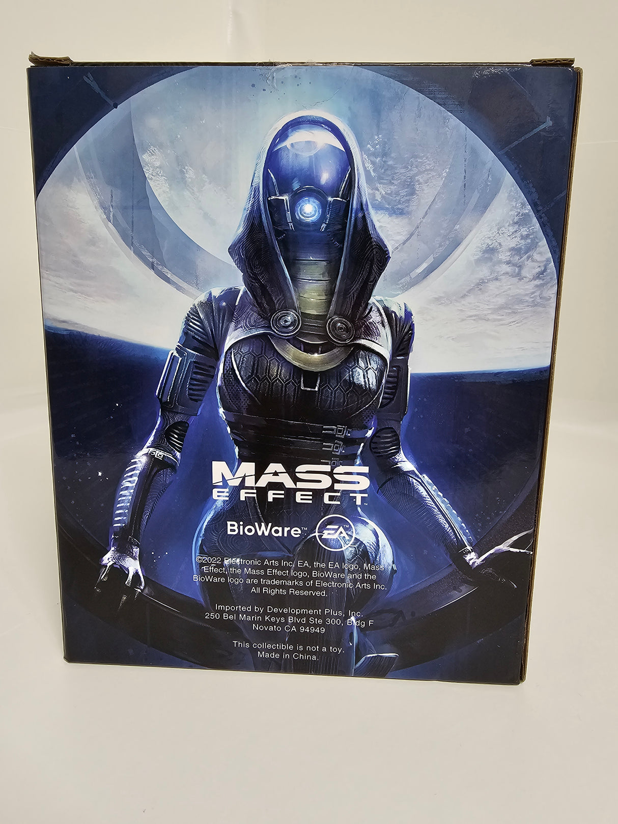 Mass Effect Tali'Zorah Rayya Statue