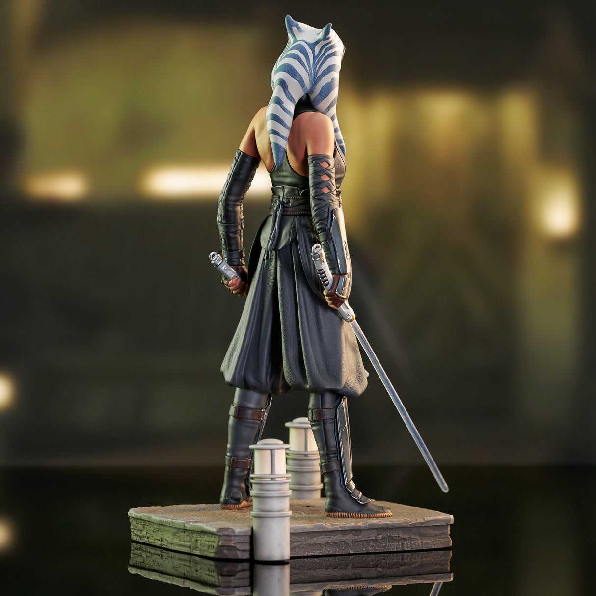 Star Wars The Mandalorian Premier Collection Ahsoka 1:7 Scale Statue