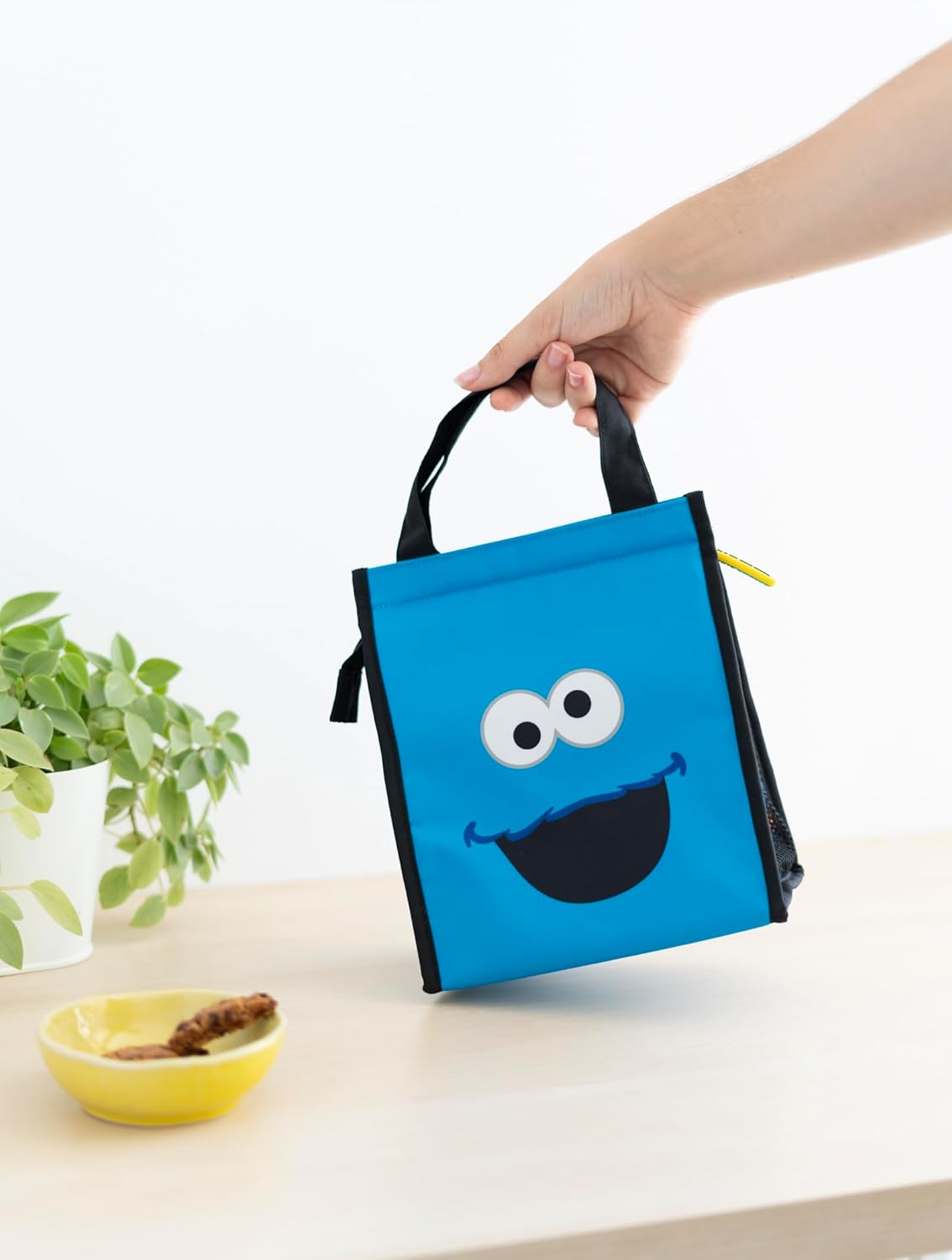 Sesame Street Cookie Monster Insulated Lunch Bag