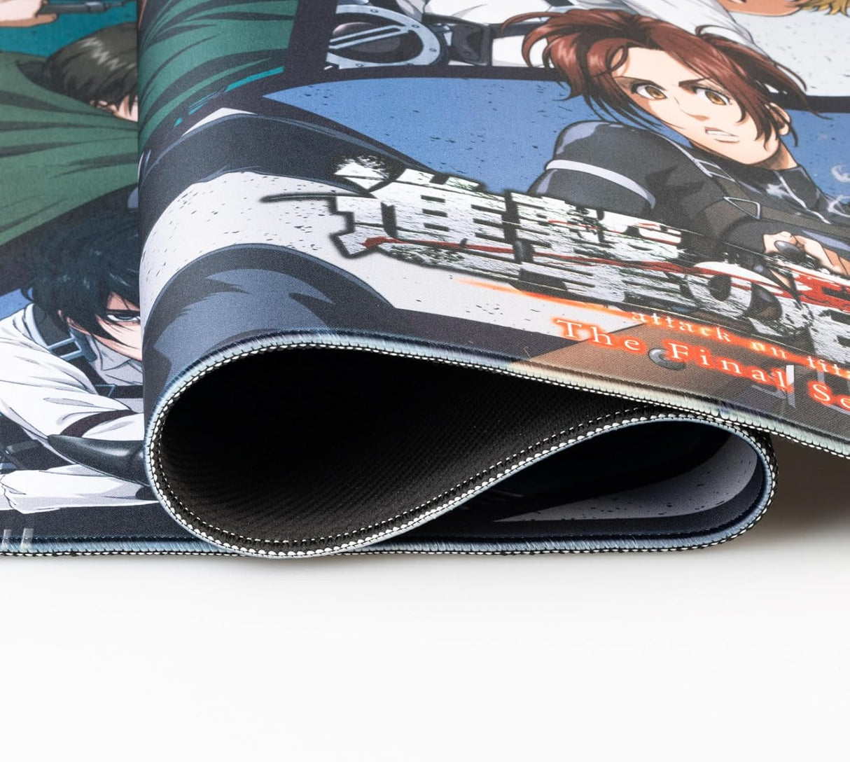 Attack on Titan Cast XL Mouse/Desk Mat