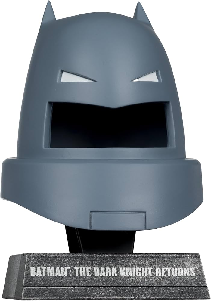 DC Comics Batman The Dark Knight Returns Cowl Replica