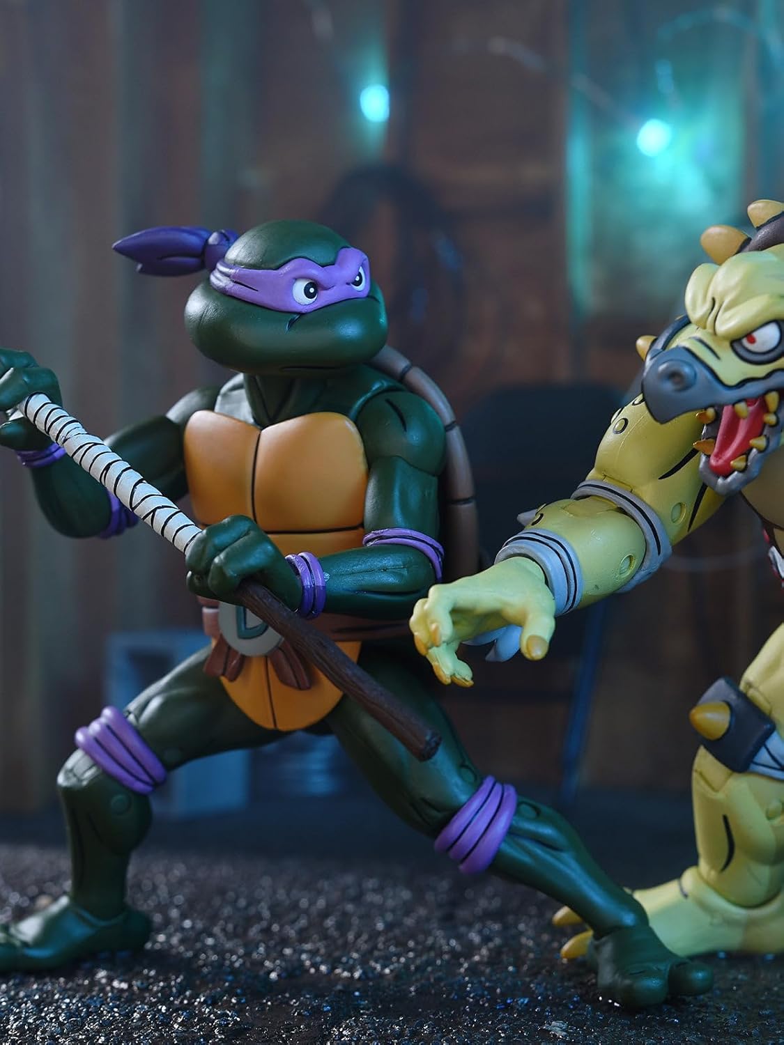 Teenage Mutant Ninja Turtles Donatello (1987 Cartoon) 7" NECA Ultimate Action Figure