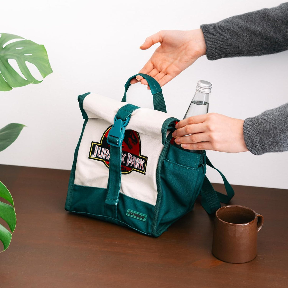Jurassic Park Insulated Lunch Bag