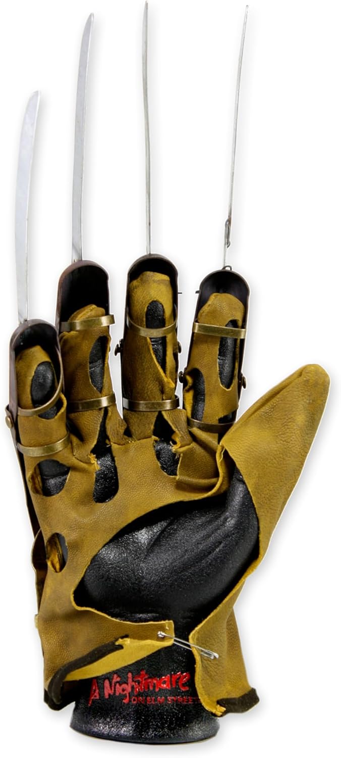 A Nightmare On Elm Street 1984 Freddy Krueger 1/1 Scale Wearable Replica Glove