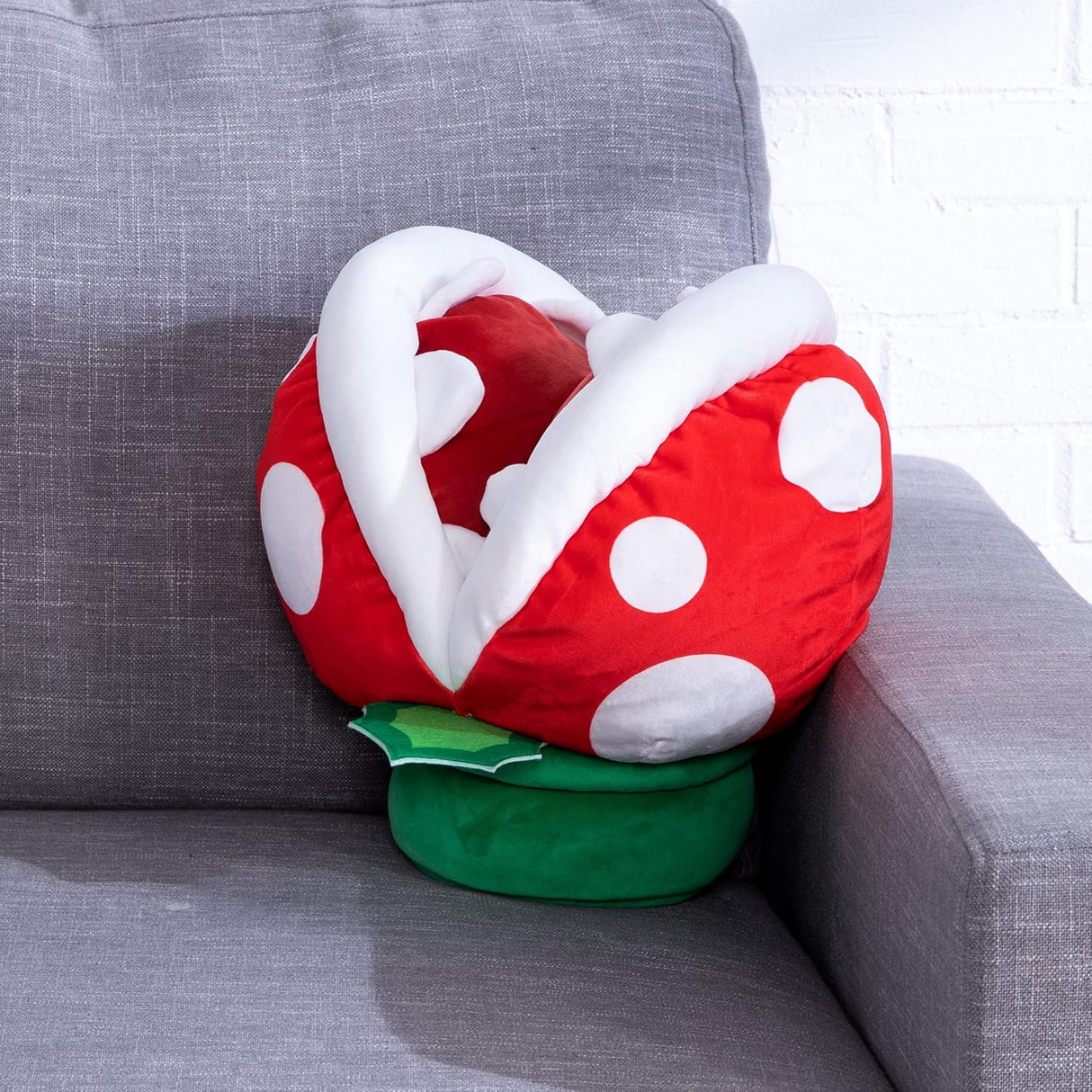 Nintendo Super Mario Piranha Plant (Large) 15" Mega Plush
