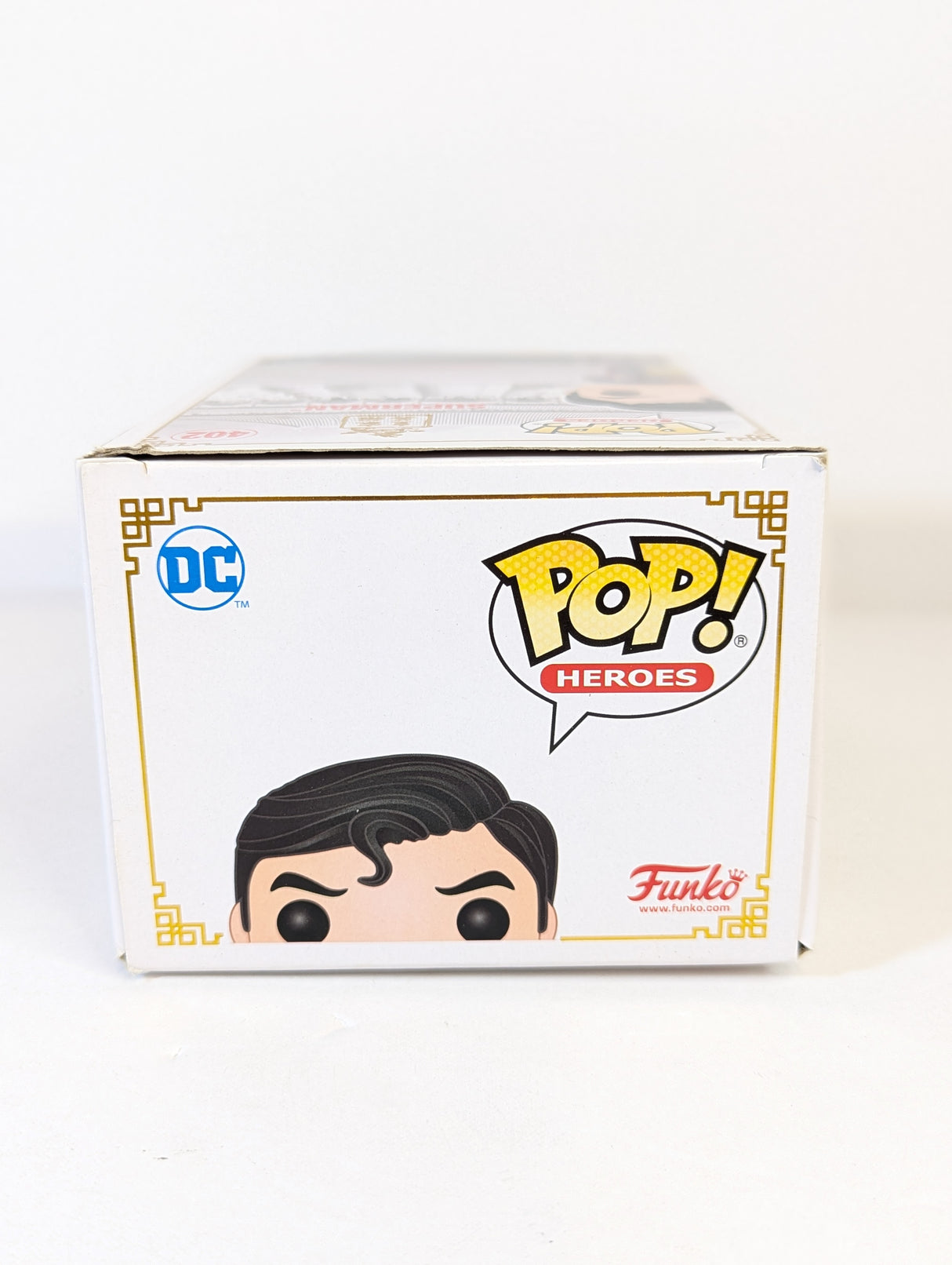 DC Comics Superman (Imperial Palace) Funko Pop! Vinyl Figure #402