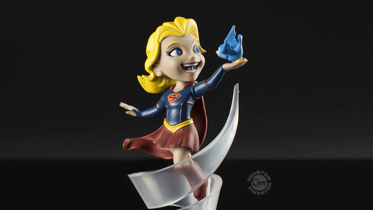 DC Comics Supergirl 4.5 Inch QMX Q-Fig Diorama