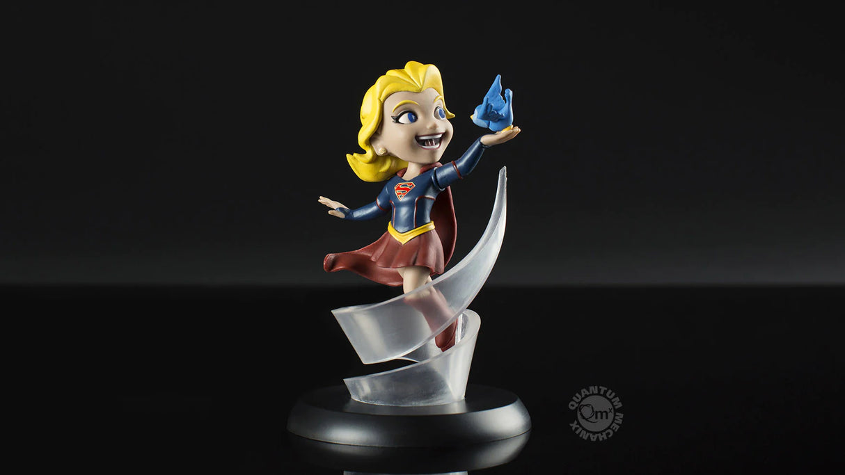 DC Comics Supergirl 4.5 Inch QMX Q-Fig Diorama