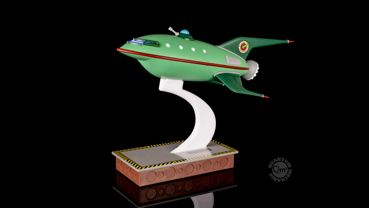Futurama Planet Express Ship QMX Master Series Replica Ship