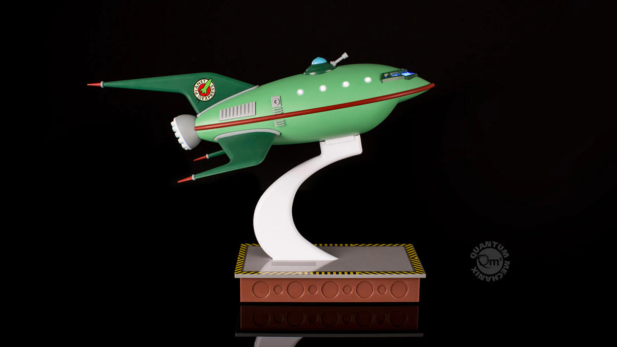 Futurama Planet Express Ship QMX Master Series Replica Ship