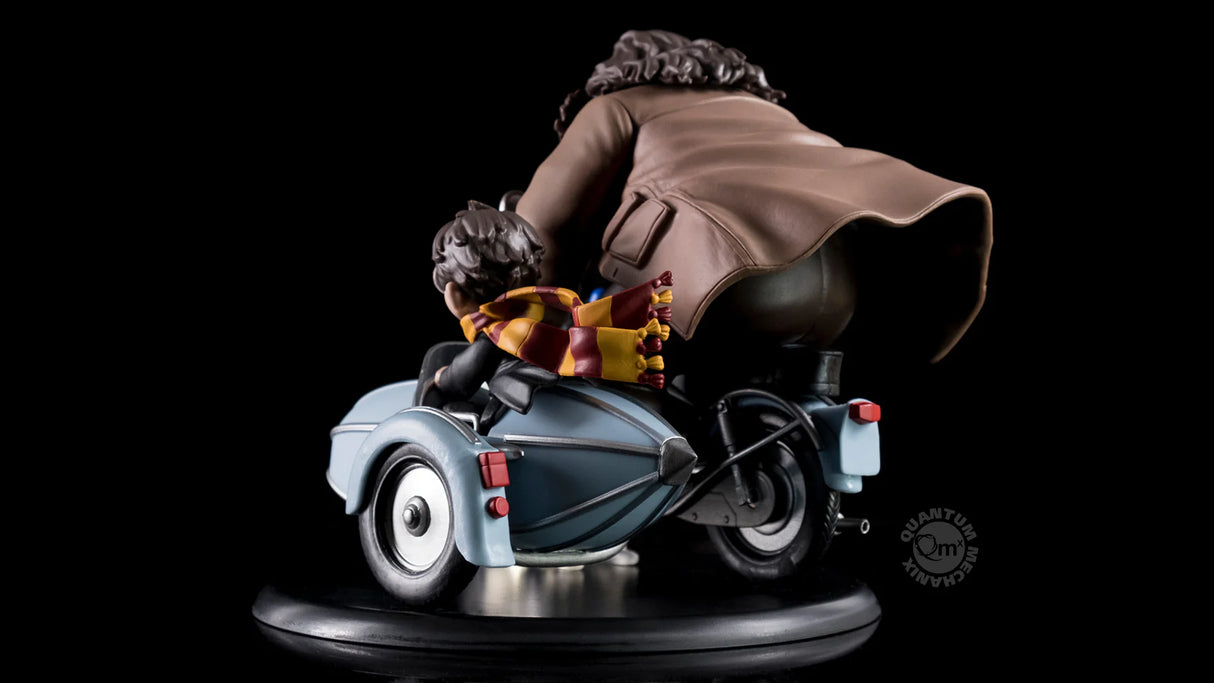 Harry Potter Harry & Hagrid 6x5 Inch Limited Edition Q-Fig Max Diorama