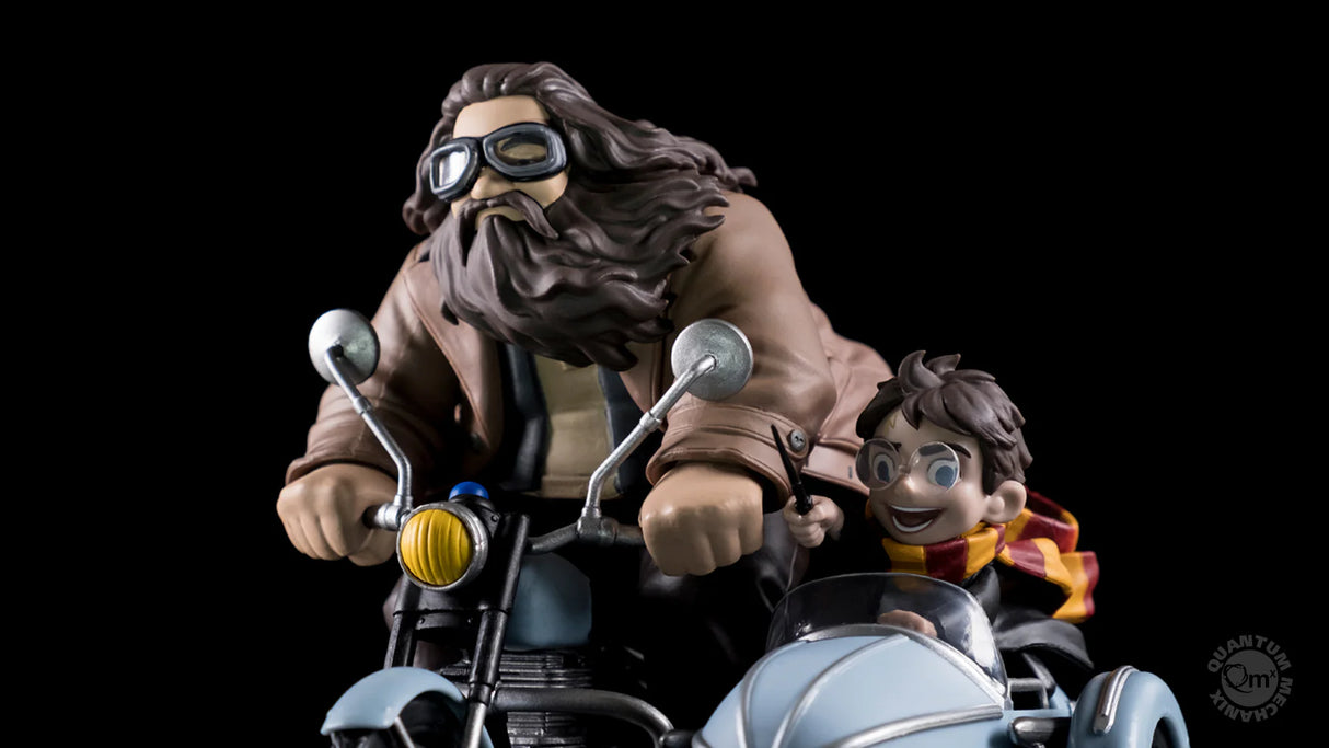 Harry Potter Harry & Hagrid 6x5 Inch Limited Edition Q-Fig Max Diorama