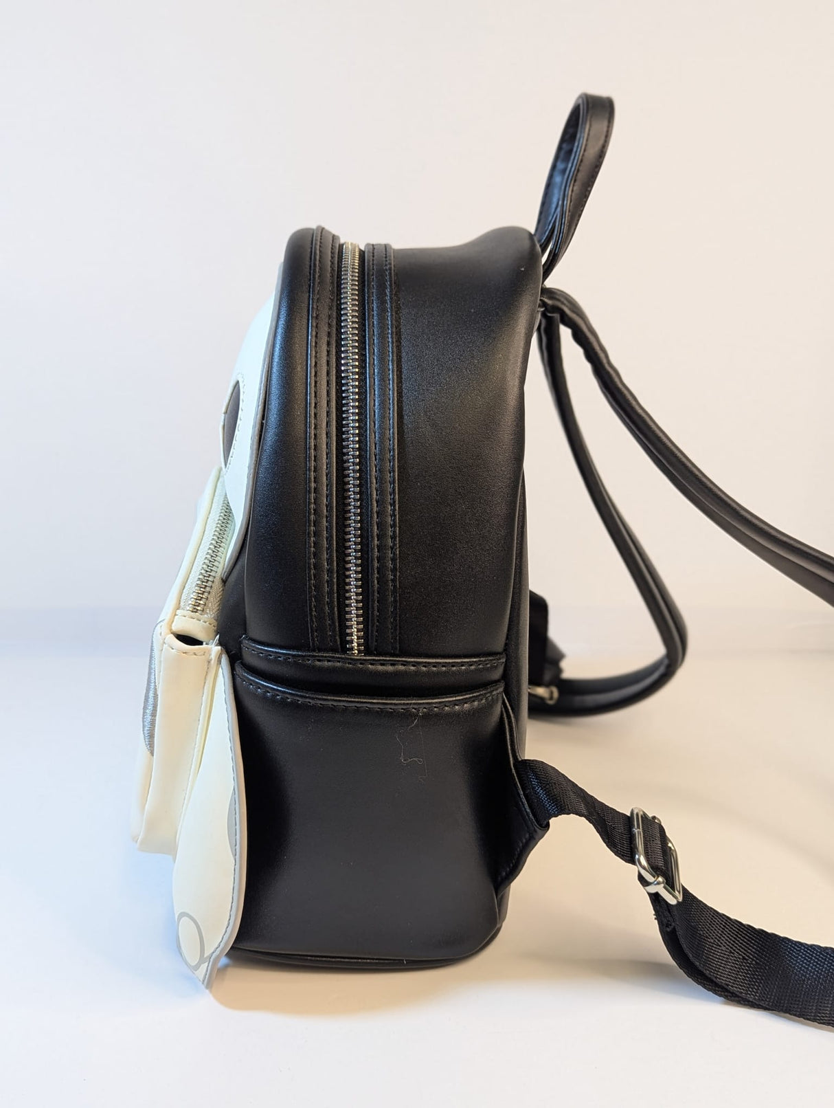 Disney Big Hero 6 Baymax Loungefly Exclusive Mini Backpack