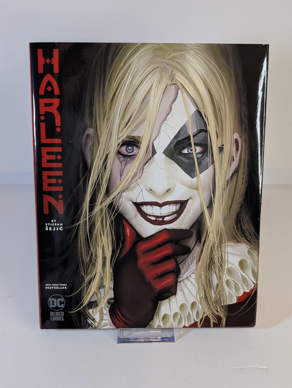 Harleen - Graphic Novel (Hardback) - DC Black Label