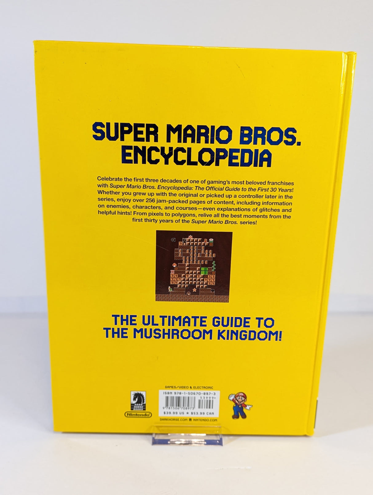 Super Mario Bros. Encyclopedia - Art Book - Dark Horse