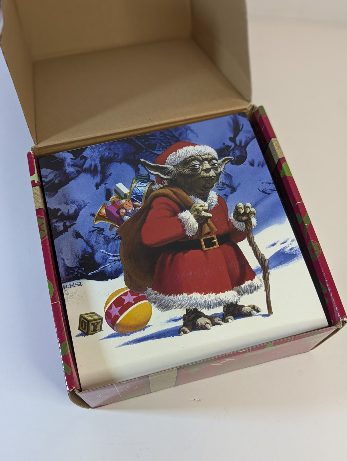Star Wars Holiday Yoda (Santa Outfit) 1:6 Scale Sideshow Collectibles Figure