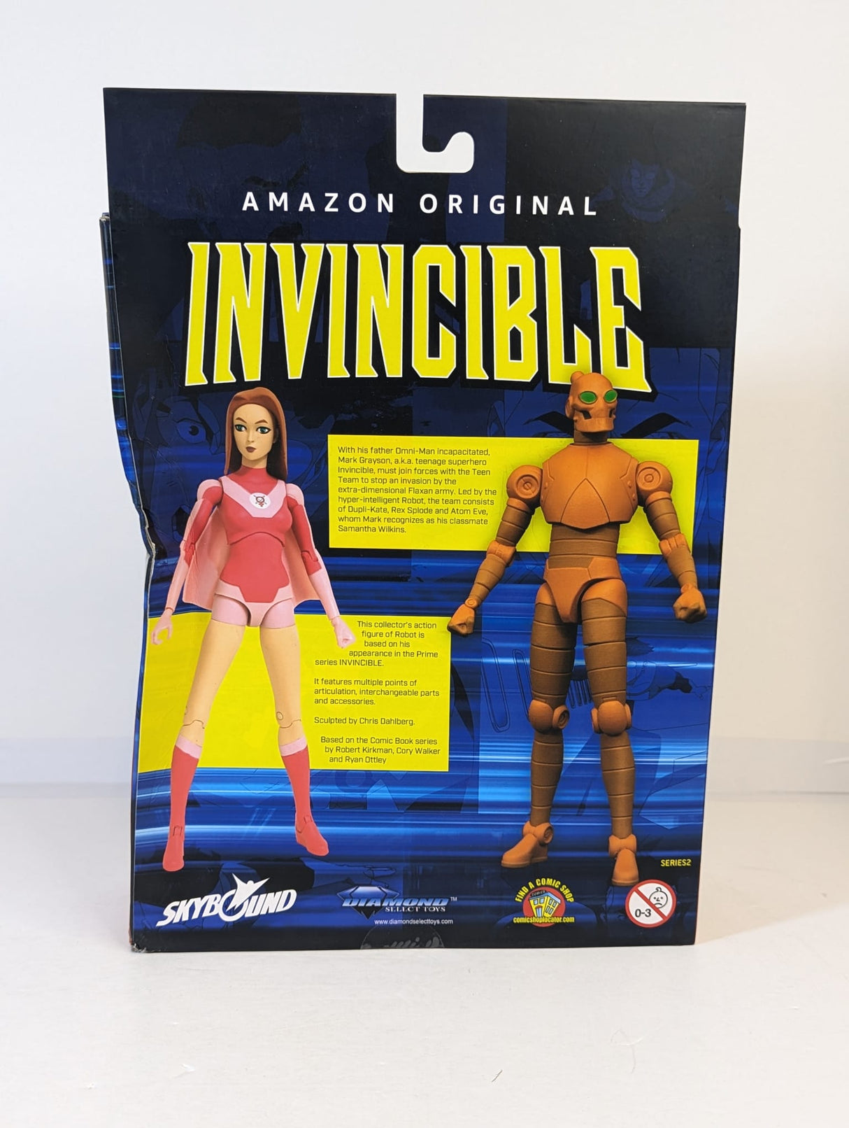 Invincible Robot 7" Deluxe Action Figure