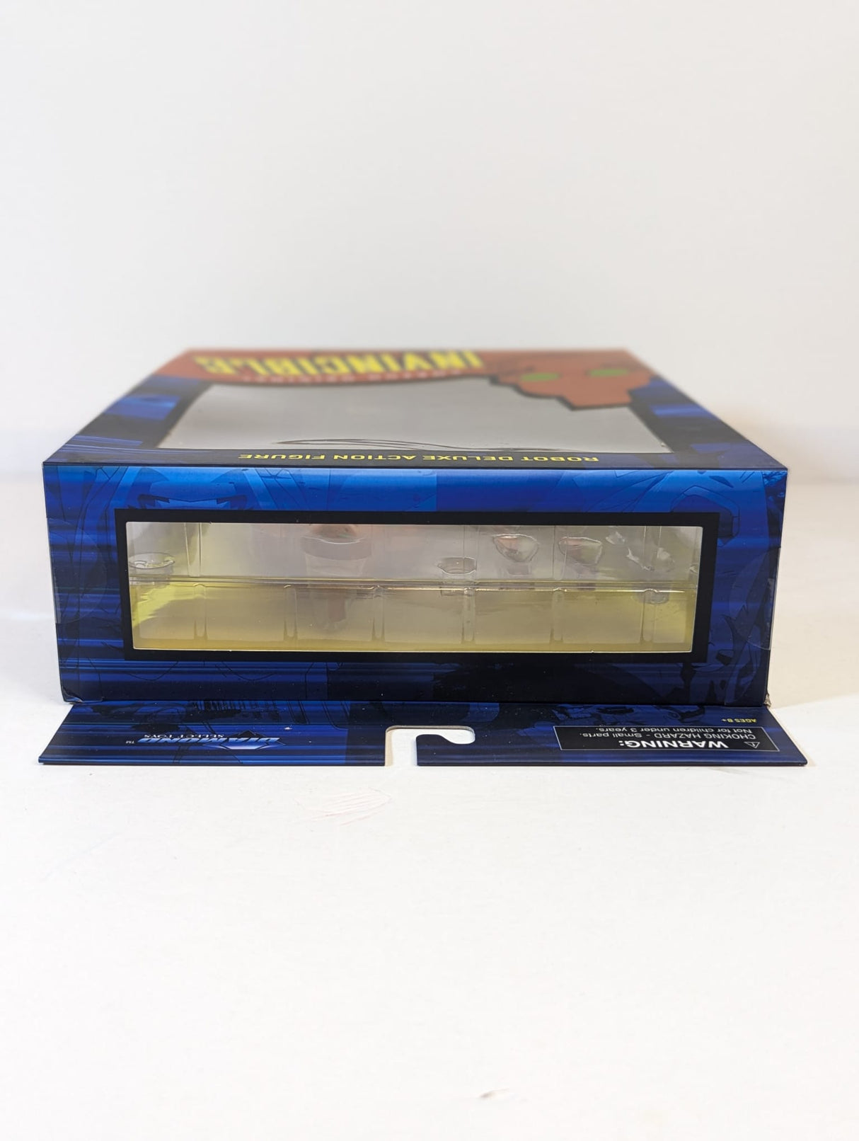 Invincible Robot 7" Deluxe Action Figure