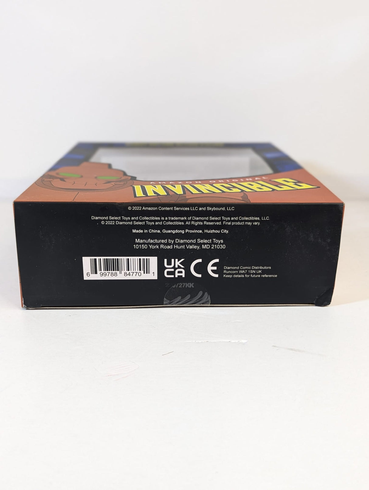 Invincible Robot 7" Deluxe Action Figure