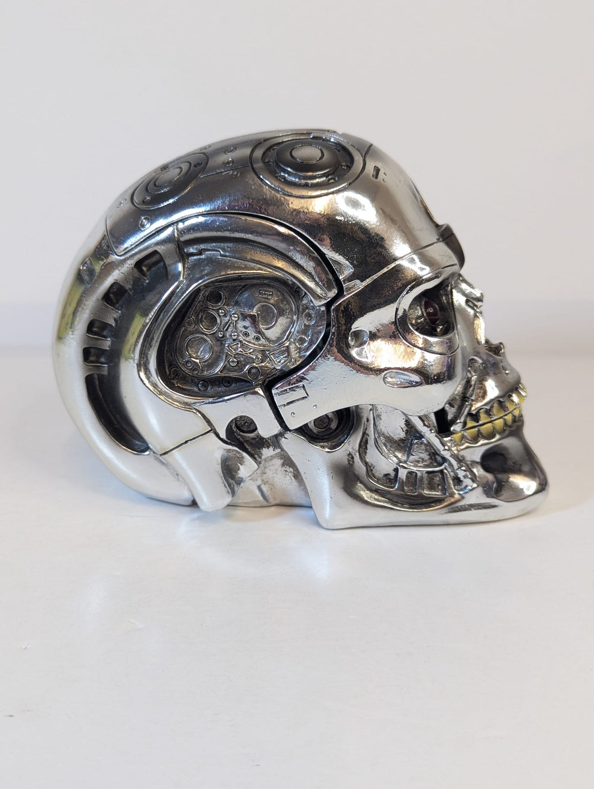 Terminator 2 Judgement Day T-800 Exoskeleton Head Trinket Box