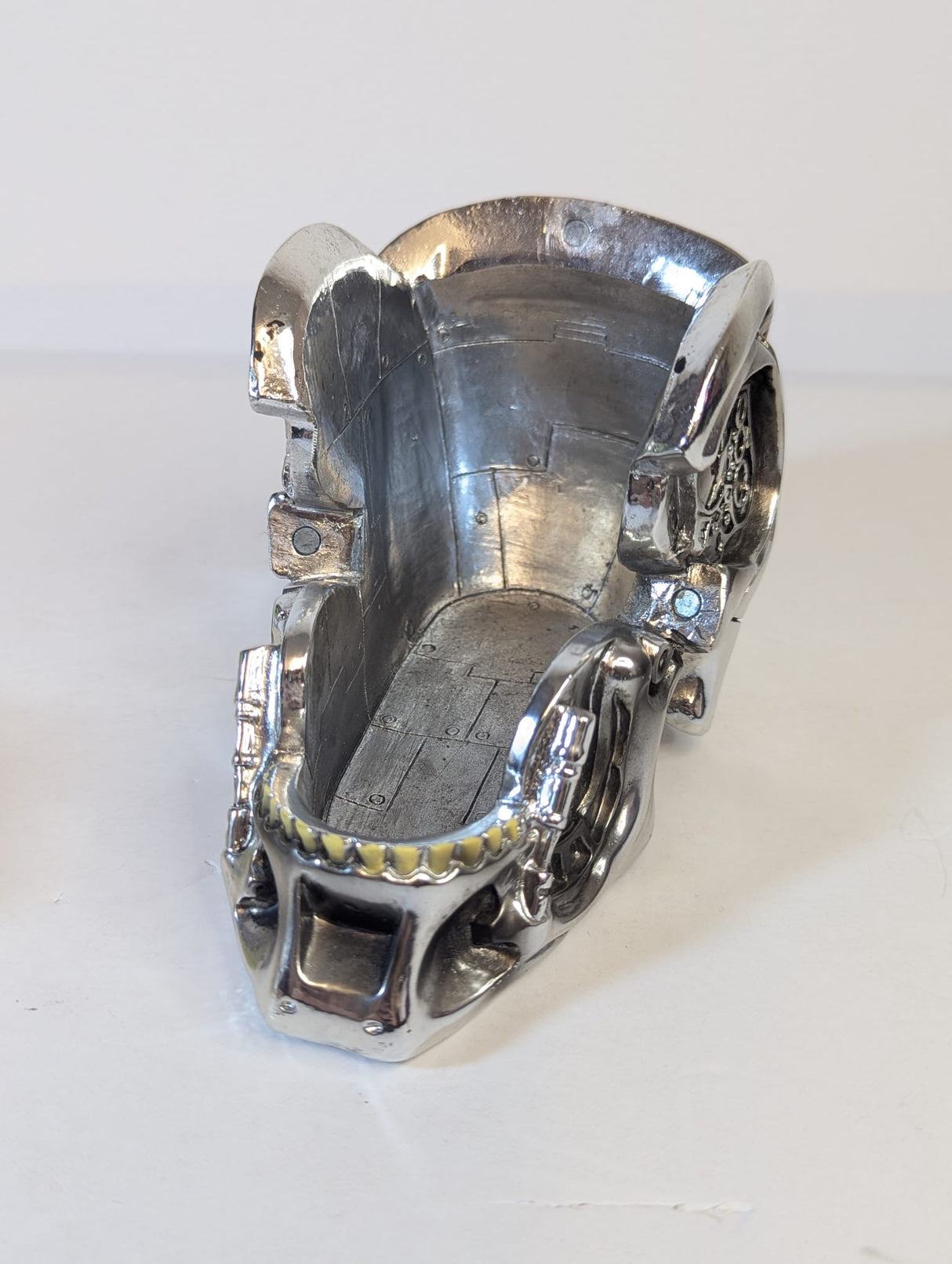 Terminator 2 Judgement Day T-800 Exoskeleton Head Trinket Box