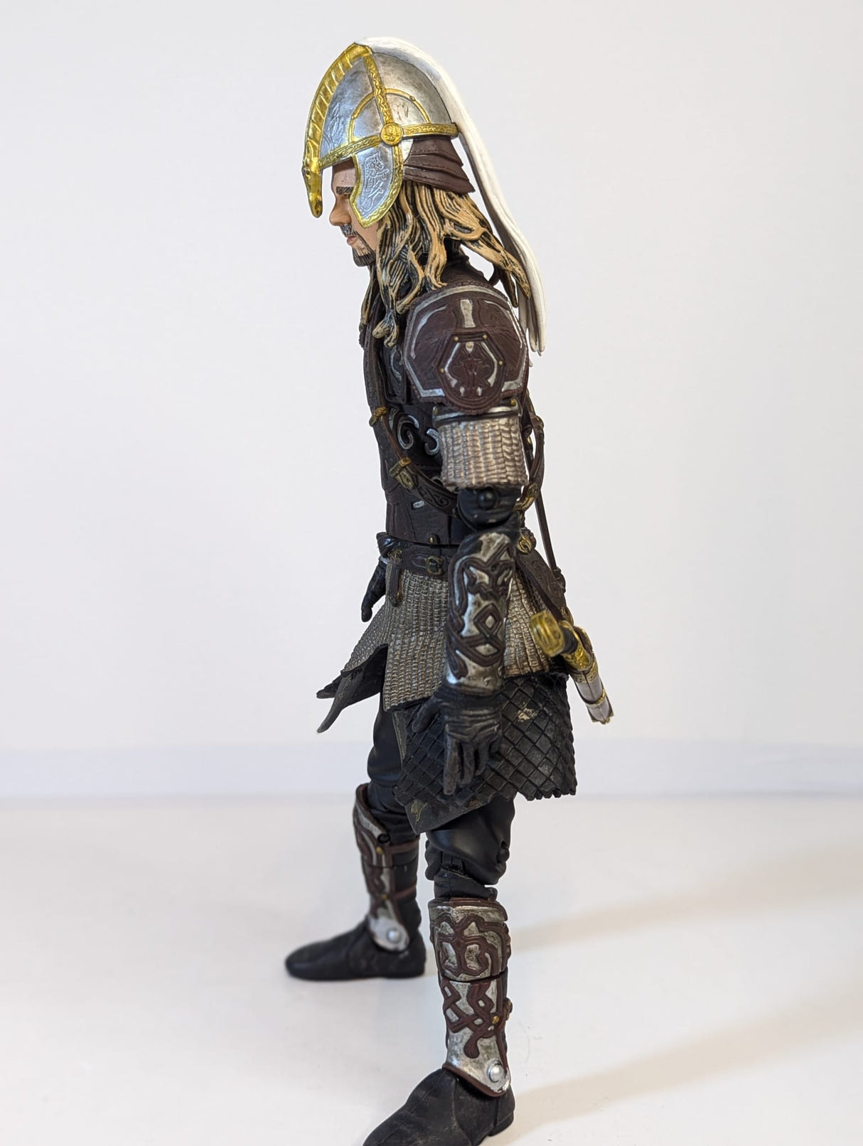 The Lord of the Rings Eomer 11" Marvel/ToyBiz 2004 Deluxe Poseable Action Figure
