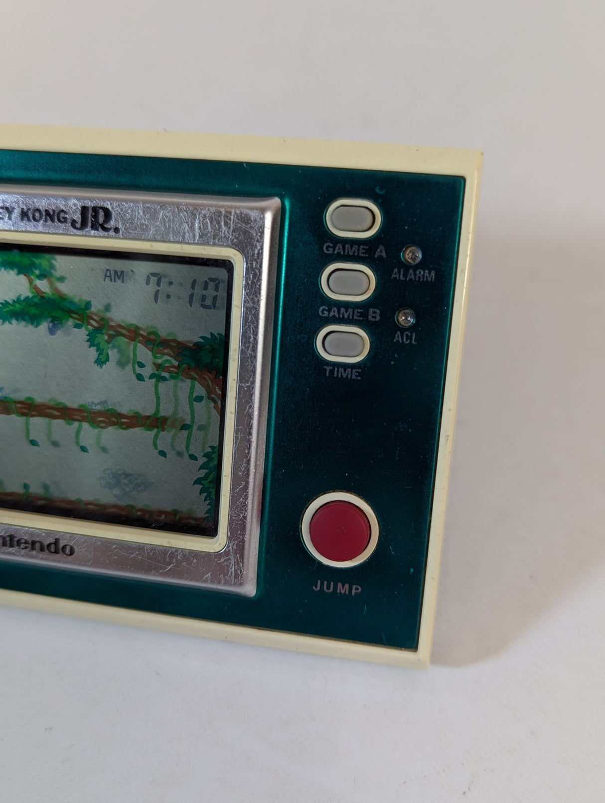 Donkey Kong Jr. (1982) Game & Watch Console