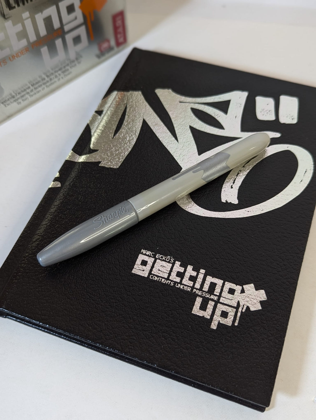 Marc Ecko's Getting Up: Contents Under Pressure Limited Edition PS2 (Incomplete)