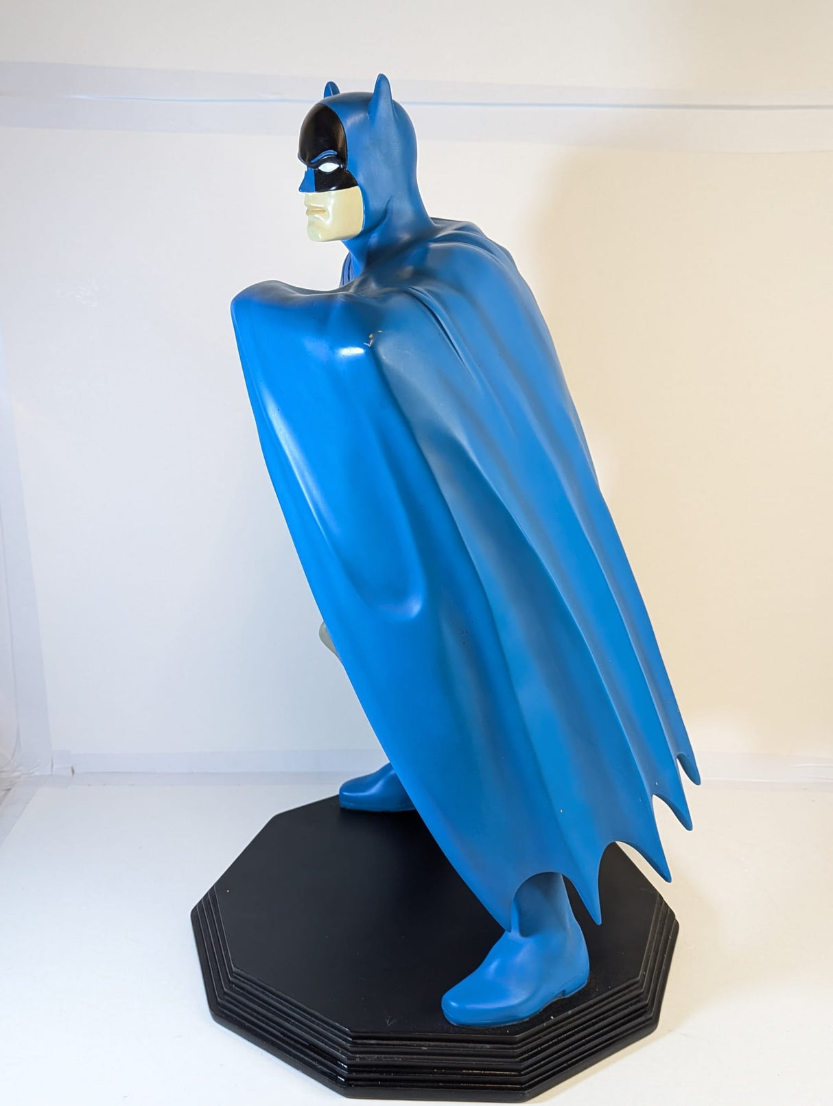 DC Comics Batman 1999 Warner Bros. Studio Store 24" Resin Statue
