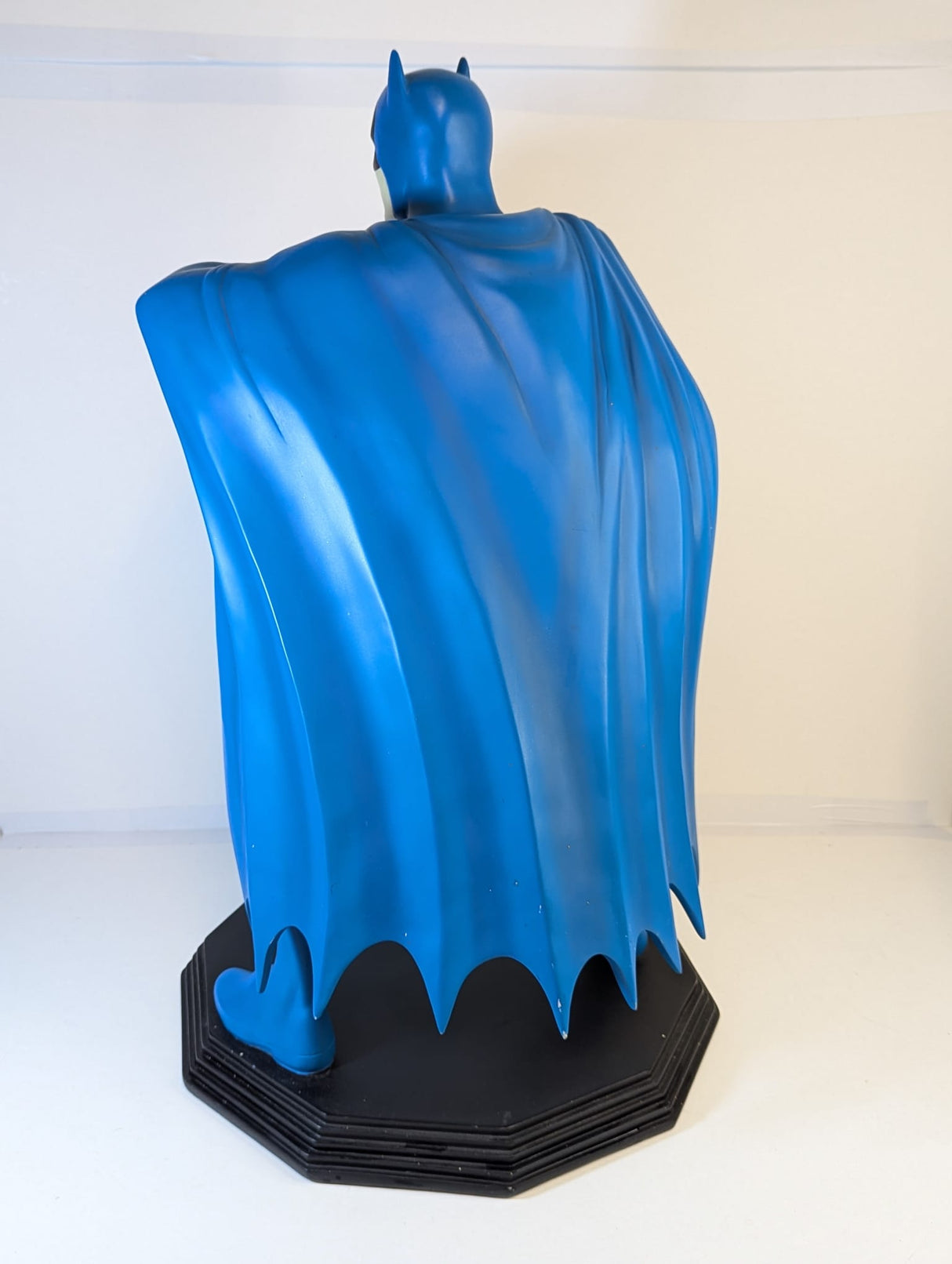 DC Comics Batman 1999 Warner Bros. Studio Store 24" Resin Statue