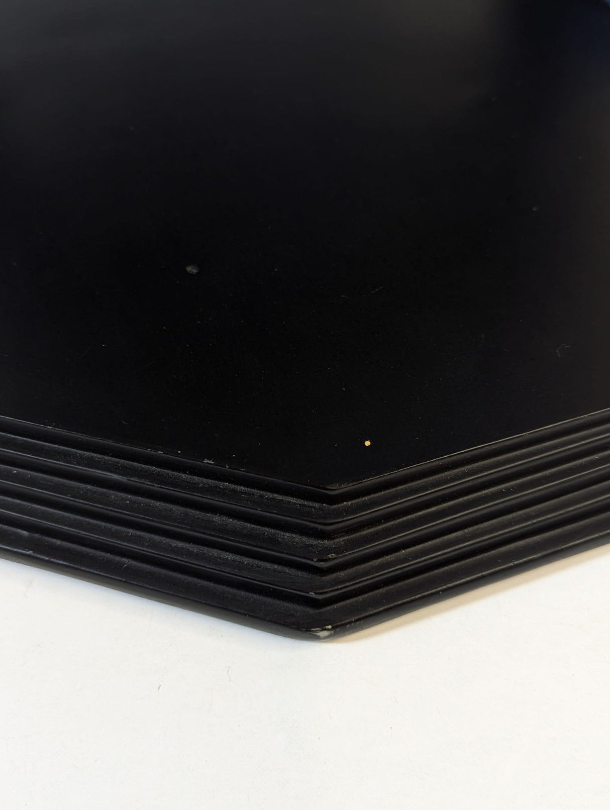 DC Comics Batman 1999 Warner Bros. Studio Store 24" Resin Statue