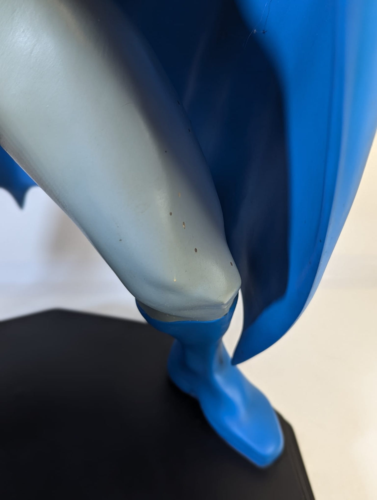 DC Comics Batman 1999 Warner Bros. Studio Store 24" Resin Statue