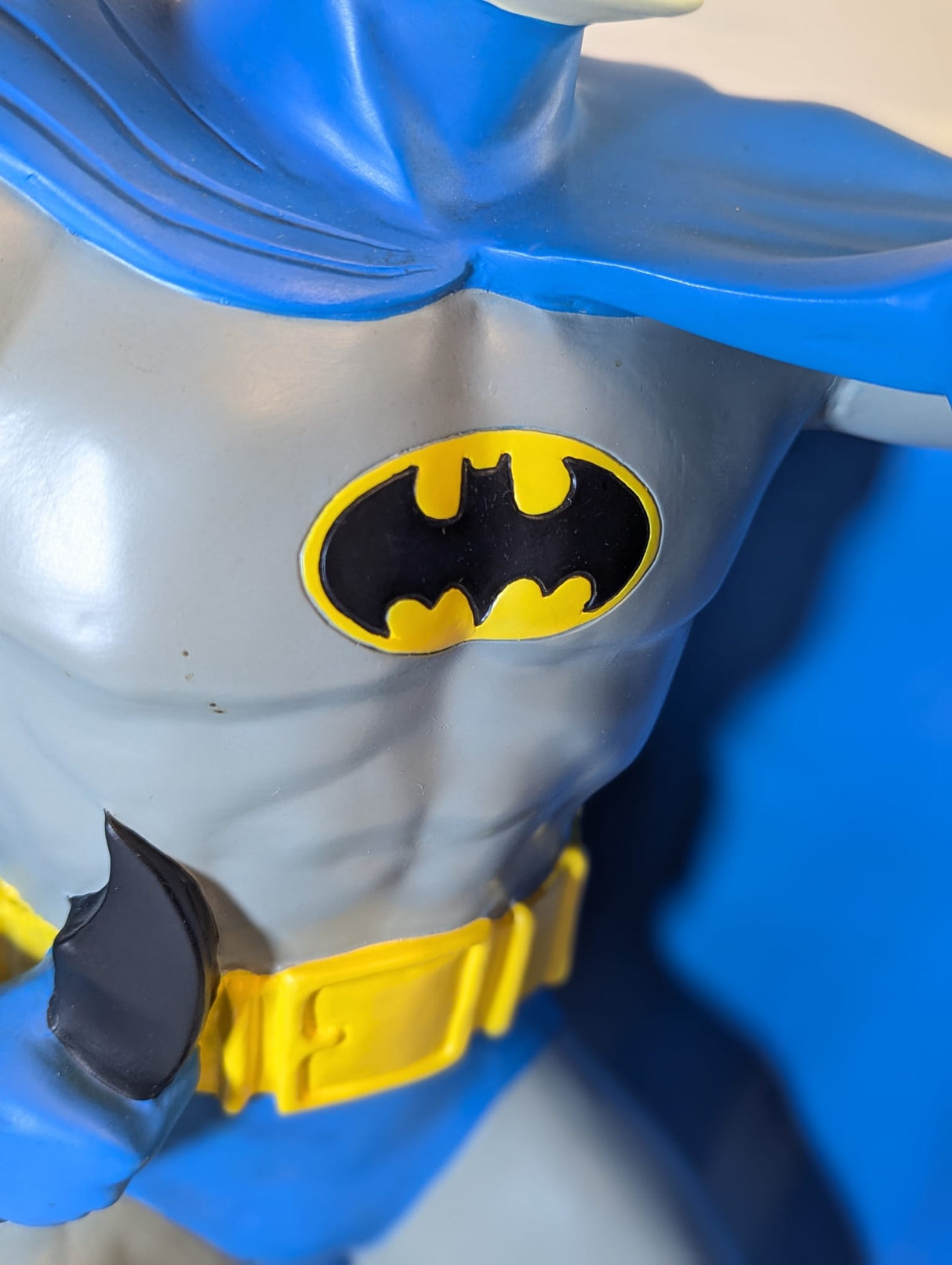 DC Comics Batman 1999 Warner Bros. Studio Store 24" Resin Statue