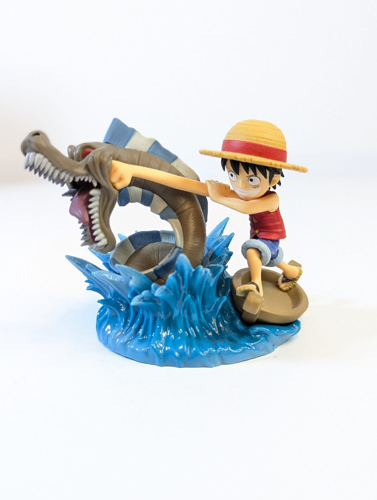 One Piece Log Stories Monkey D. Luffy vs. Local Sea Monster 7cm Banpresto Figure