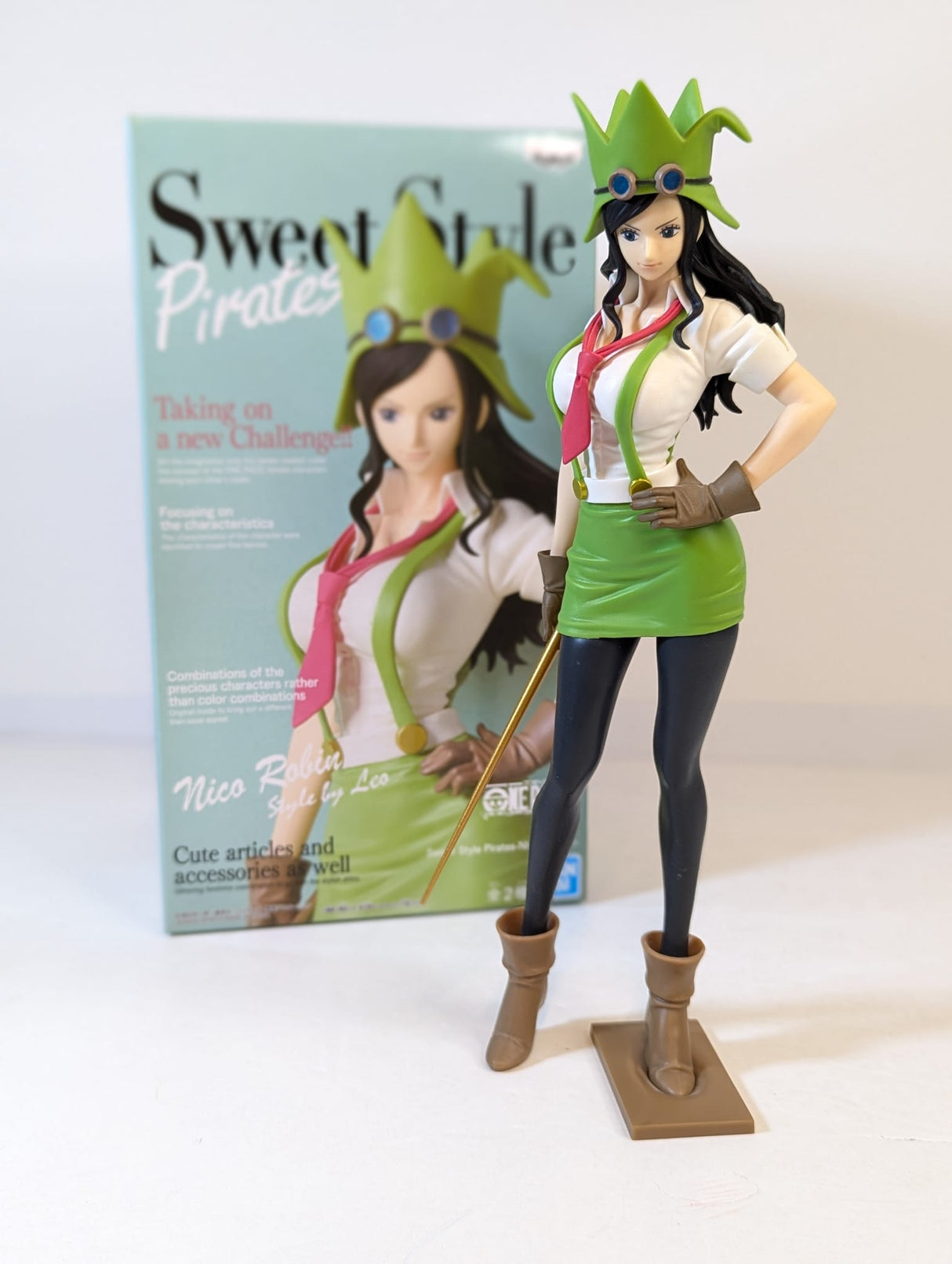One Piece Nico Robin Sweet Style Pirates 23cm Banpresto Figure