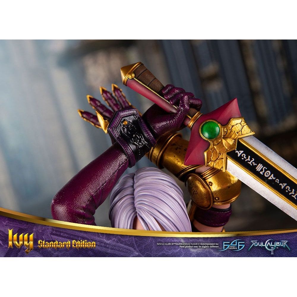 SoulCalibur II Ivy Statue