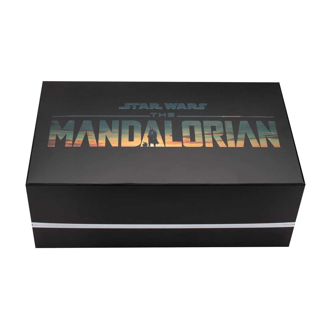 Star Wars The Mandalorian Premium Replica Gift Set