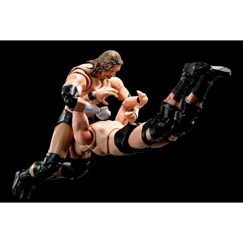 WWE Triple H WWE Superstars Series S.H.Figuarts Action Figure
