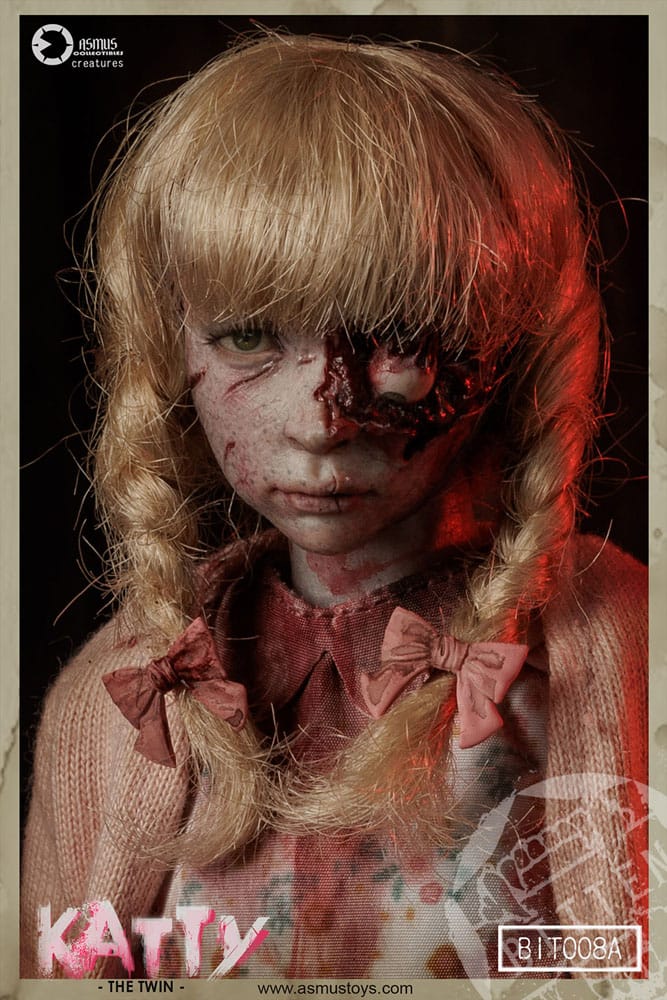 Bitten Katty 21 cm 1/6 Action Figure