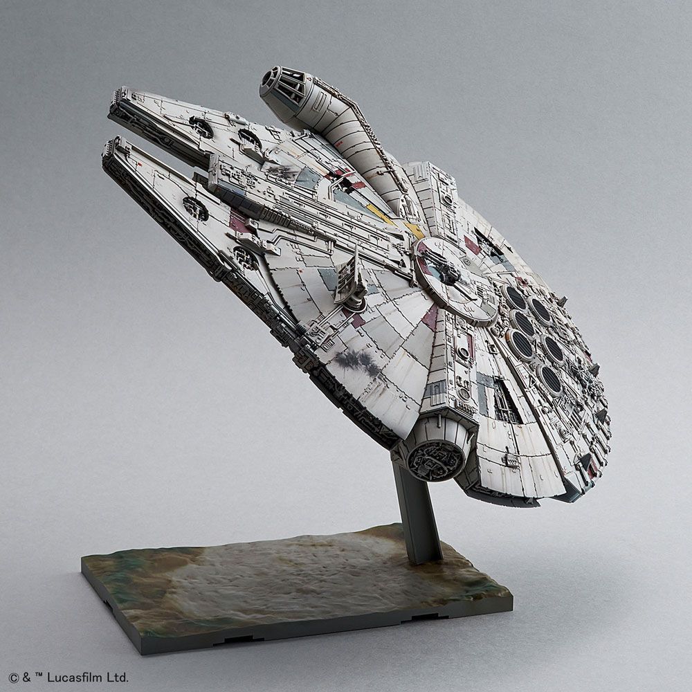 Star Wars Episode VII Millennium Falcon 1/144 Scale Model Kit