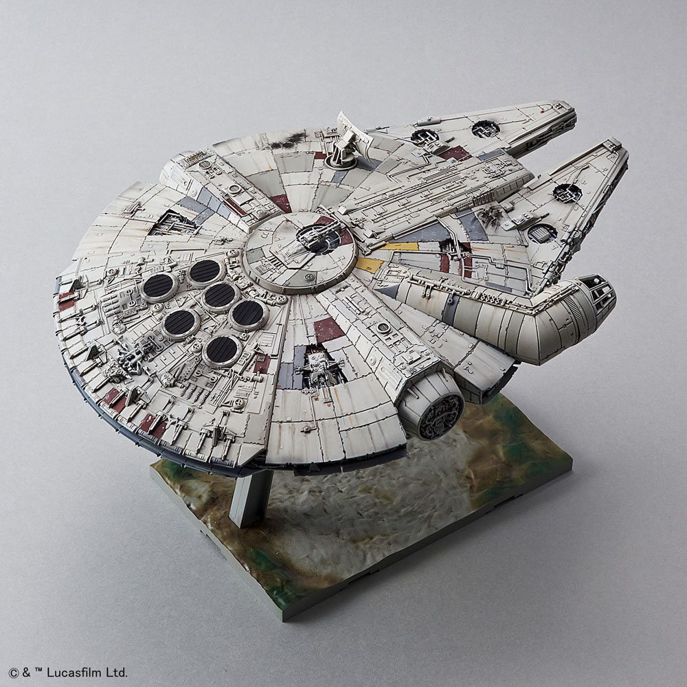 Star Wars Episode VII Millennium Falcon 1/144 Scale Model Kit
