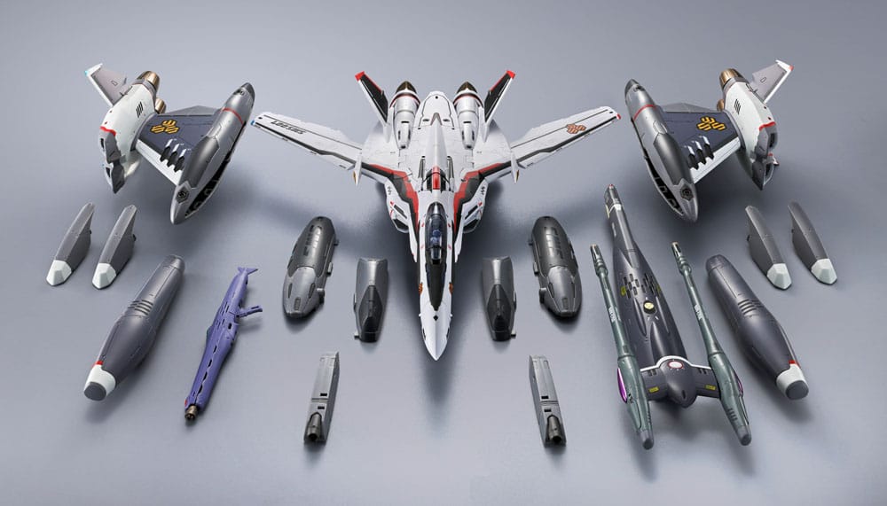 Macross Frontier DX Chogokin Tornado Messiah Valkyrie Alto Saotome Use Revival Ver. 25 cm Action Figure