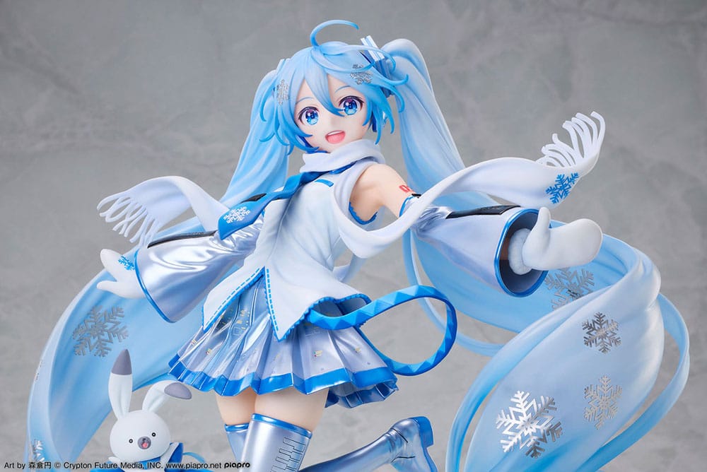 Character Vocal Series 01 Hatsune Miku Sky Town 10th Anniversary Ver. 25 cm 1/7 PVC Statue