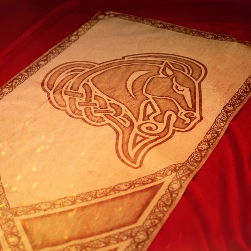 The Elder Scrolls V Skyrim Whiterun Honorary Citizen Chest Kit Gift Box