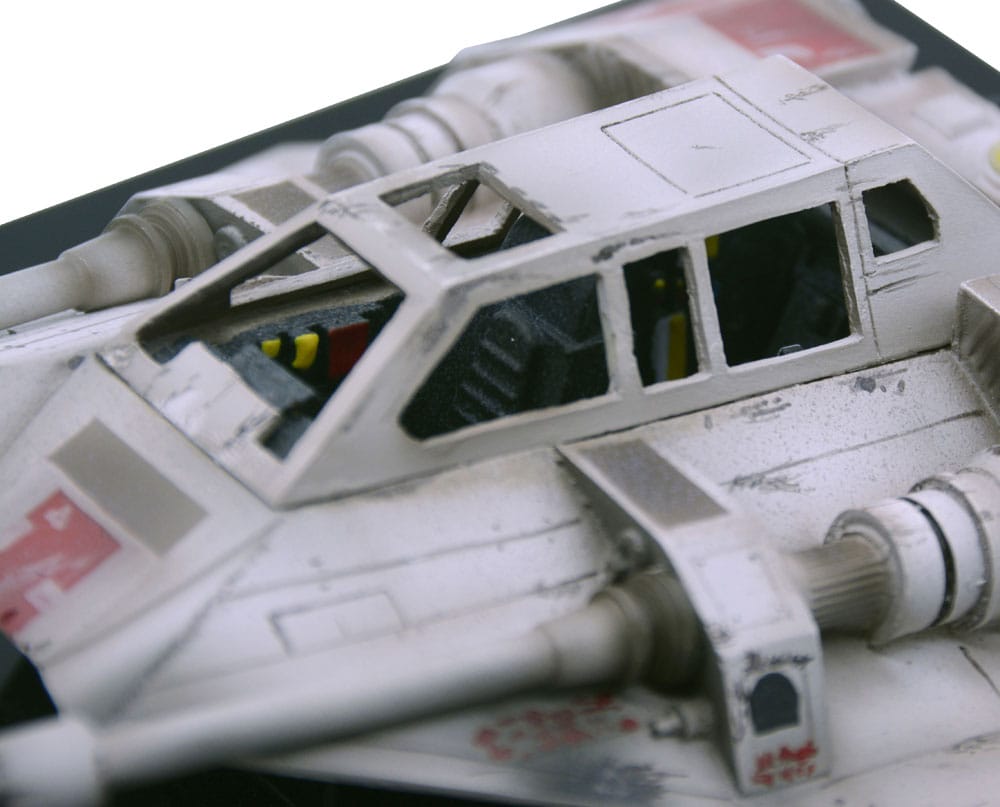 Star Wars Episode V Snowspeeder Crew Gift 1/1 Replica