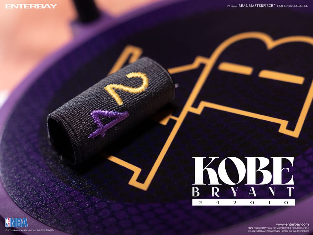 NBA Collection Real Masterpiece Kobe Bryant 242010 Limited Edtition 30 cm 1/6 Action Figure