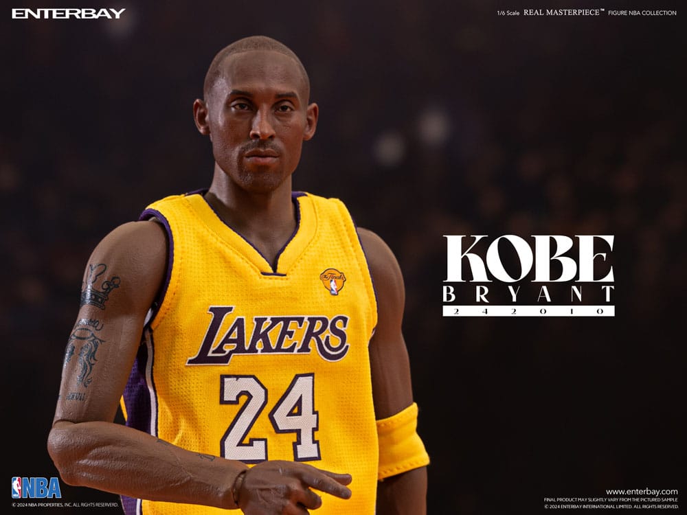 NBA Collection Real Masterpiece Kobe Bryant 242010 Limited Edtition 30 cm 1/6 Action Figure