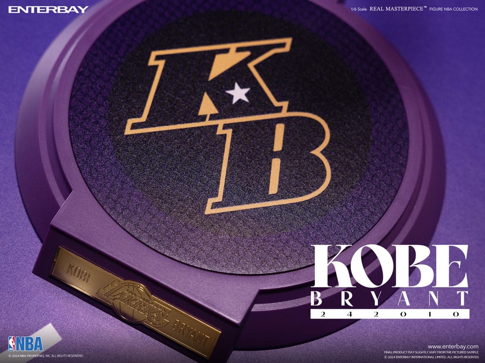 NBA Collection Real Masterpiece Kobe Bryant 242010 Limited Edtition 30 cm 1/6 Action Figure