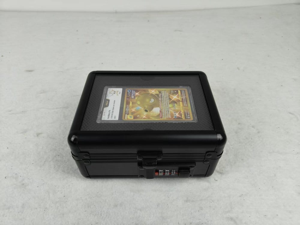 Evoretro Graded Card Display and Carry Case with Display Window Black